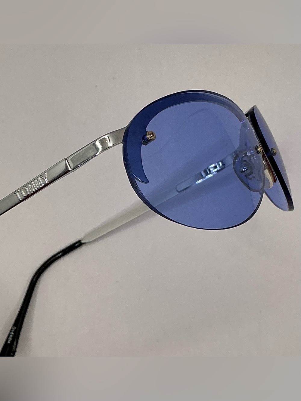 Rare 🇺🇸 Tommy Hilfiger Vintage Aviator Sunglasses With Blue Lenses - Picture 12 of 16